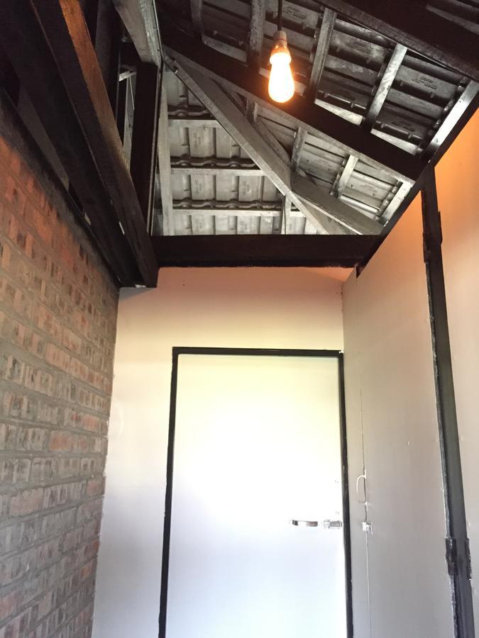 Celia Hostel Mandalay Buitenkant foto