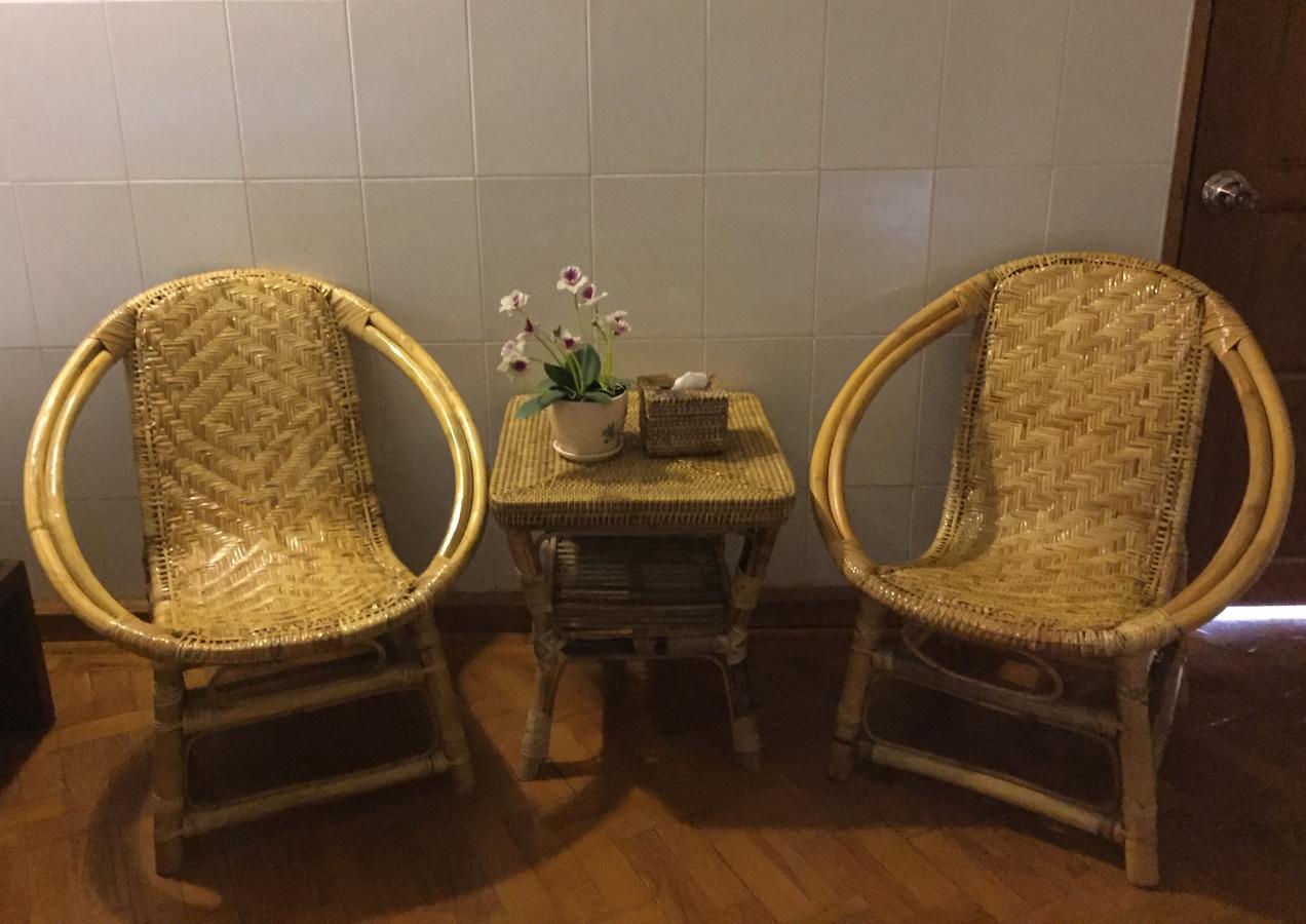 Celia Hostel Mandalay Buitenkant foto