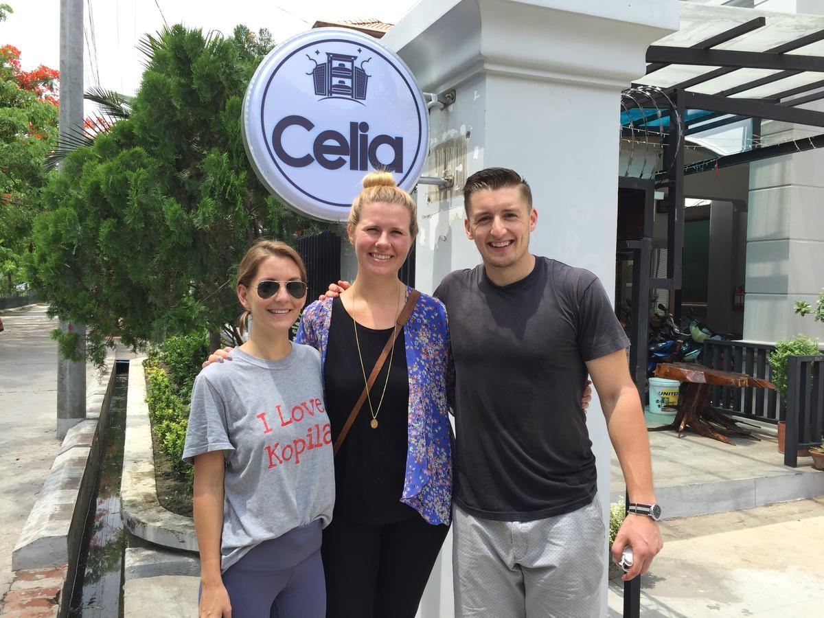 Celia Hostel Mandalay Buitenkant foto