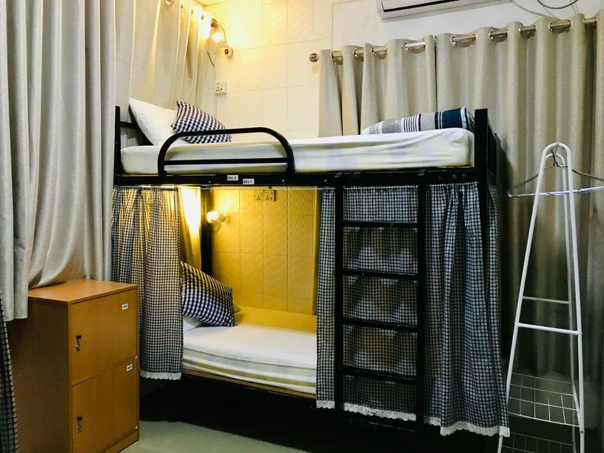 Celia Hostel Mandalay Buitenkant foto